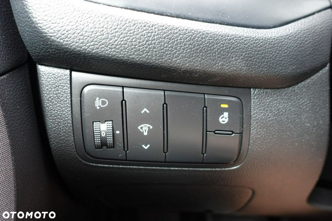 Kia Ceed - 14