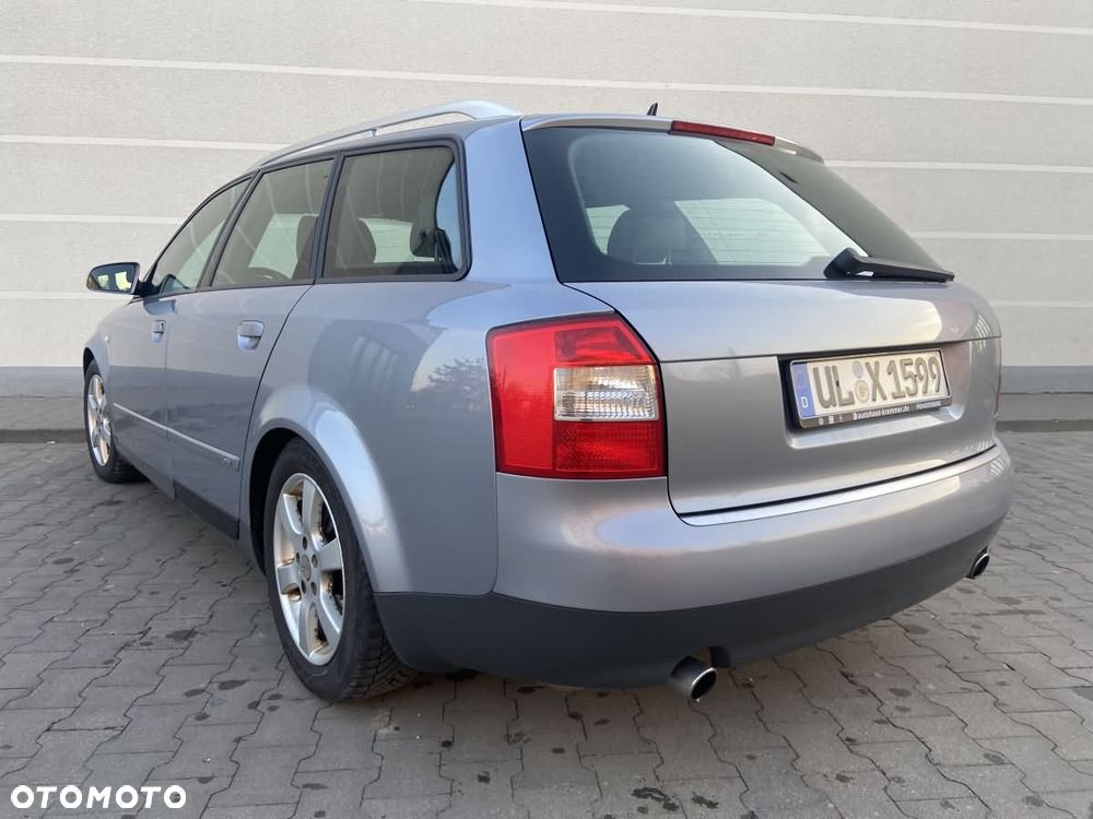 Audi A4 Avant 1.8 T quattro - 7