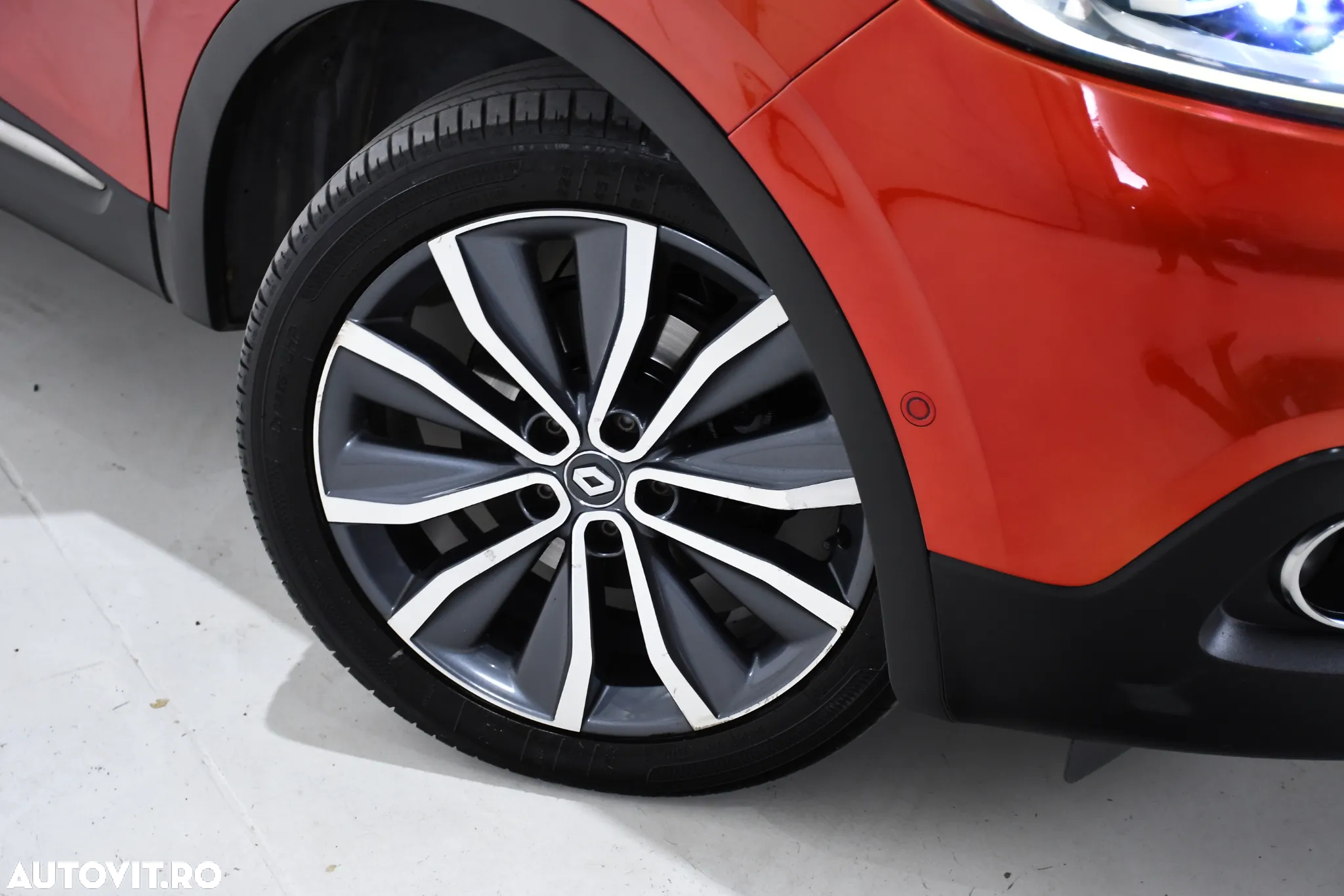 Renault Kadjar Energy dCi 130 CROSSBORDER - 24