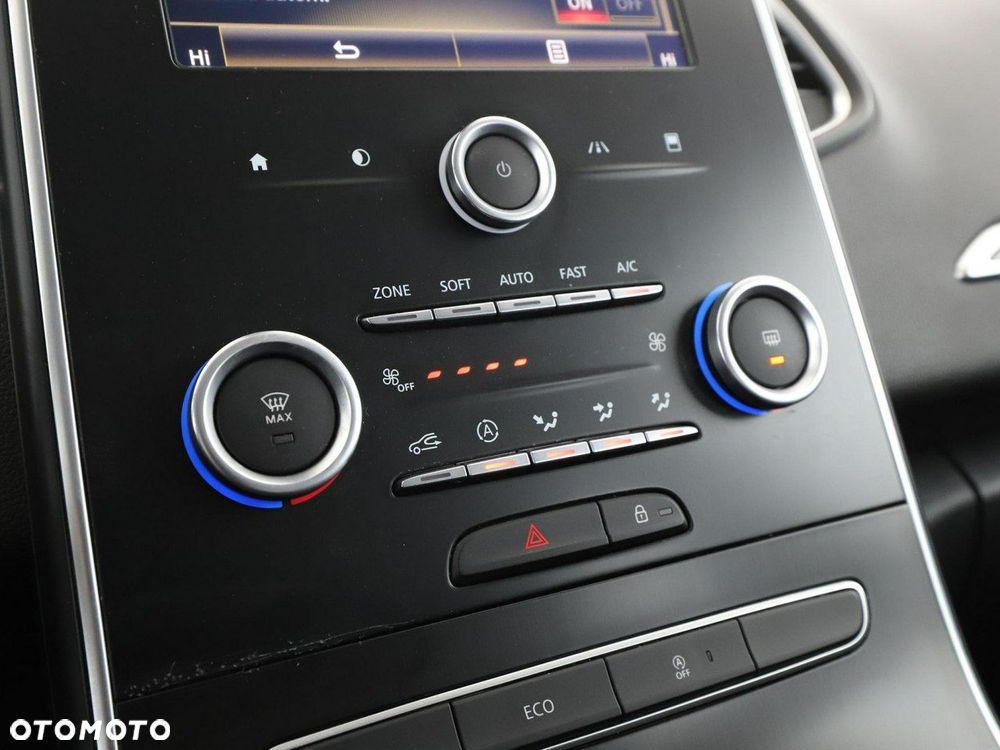 Renault Scenic ENERGY TCe 115 EXPERIENCE - 29