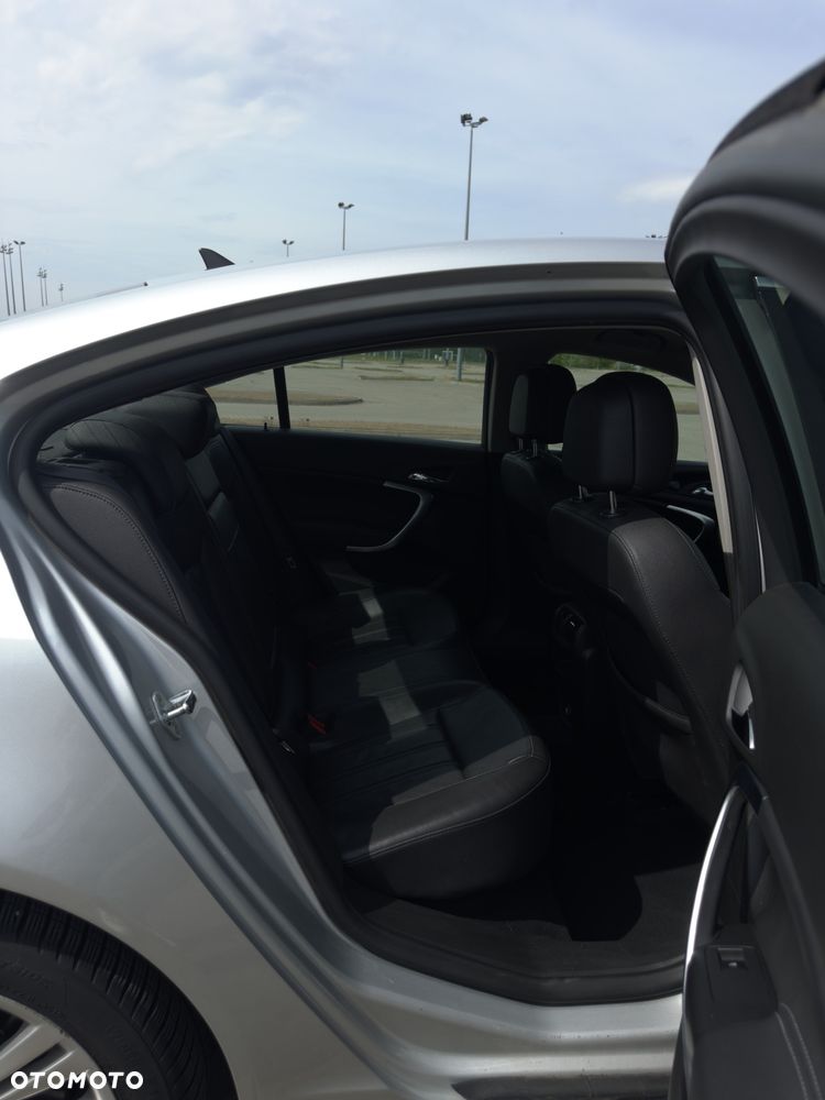 Opel Insignia 2.0 T Cosmo - 8