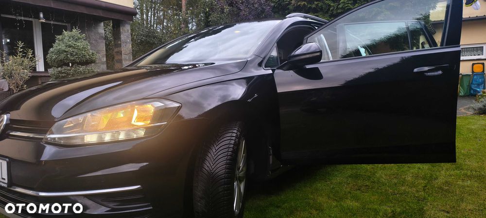 Volkswagen Golf - 5