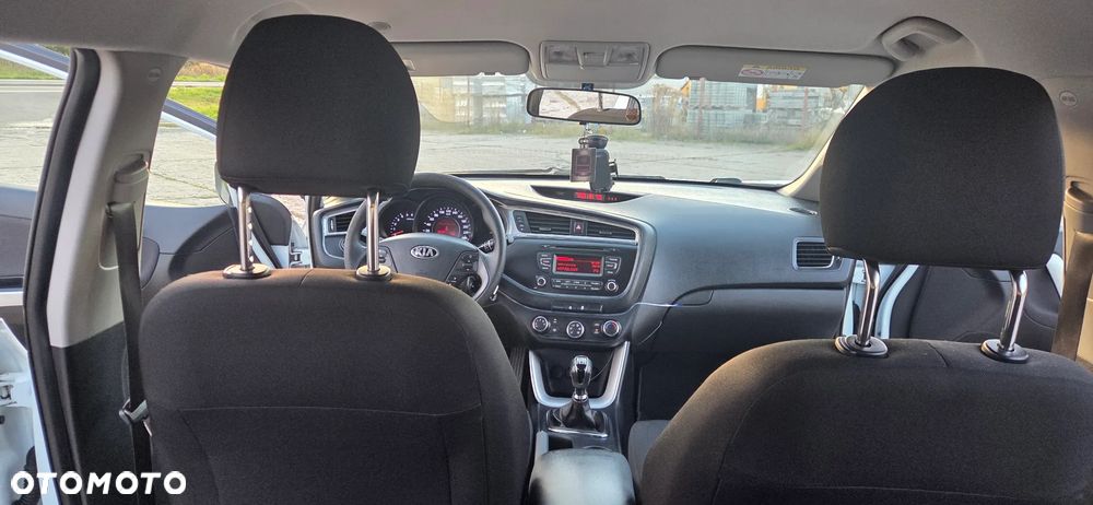 Kia Ceed 1.6 CRDi S - 16