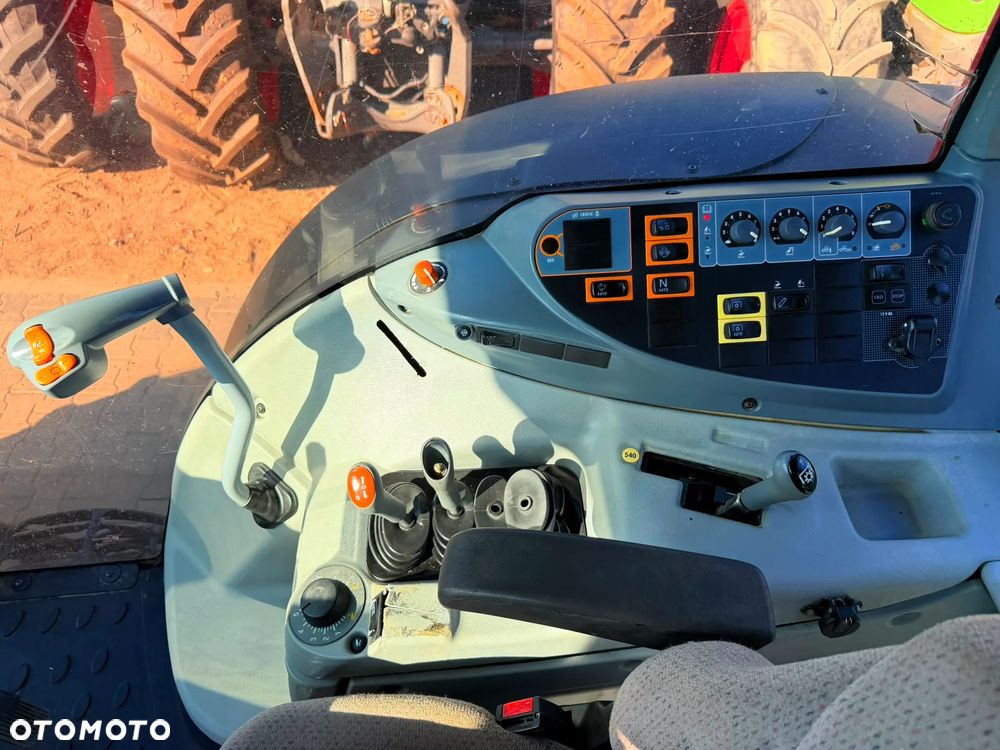 Valtra N93 HiTech - 26