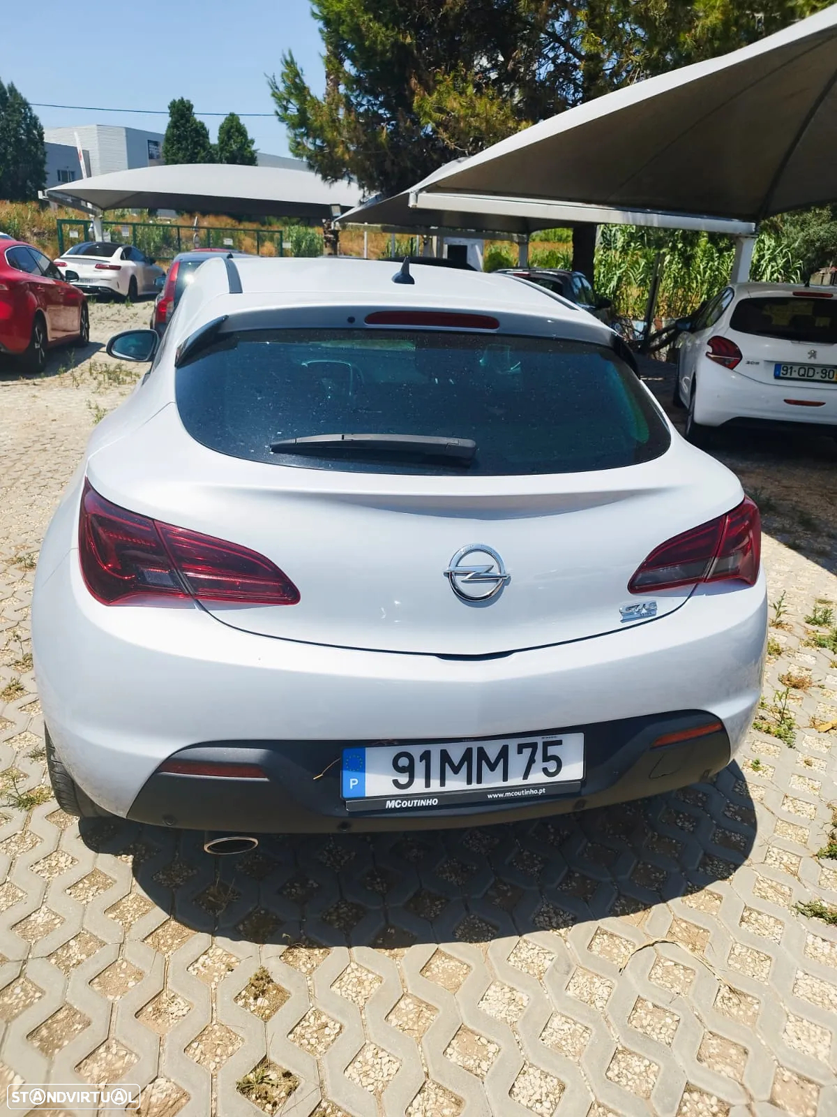 Opel Astra GTC 2.0 CDTi S/S - 3