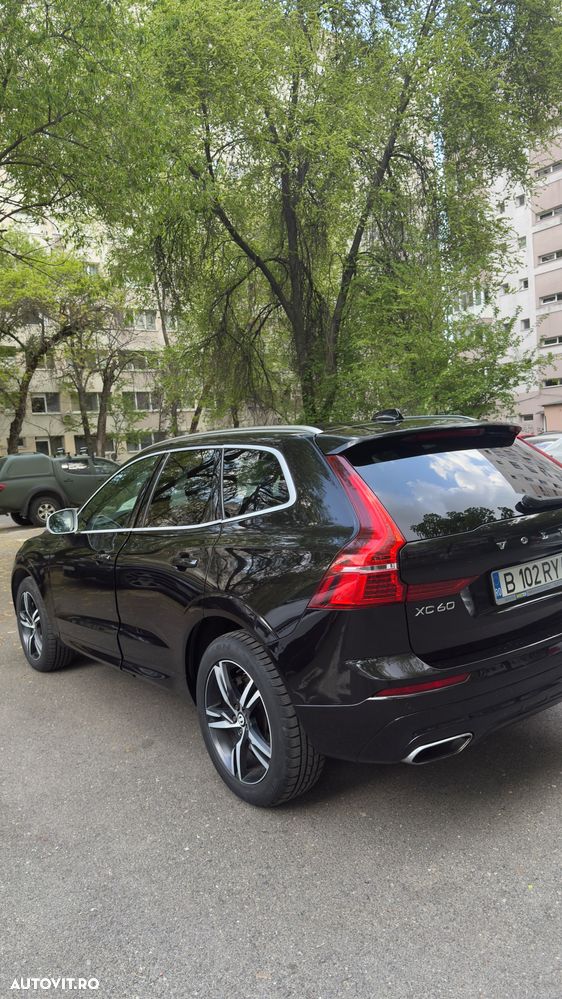 Volvo XC 60 D4 R-Design - 6