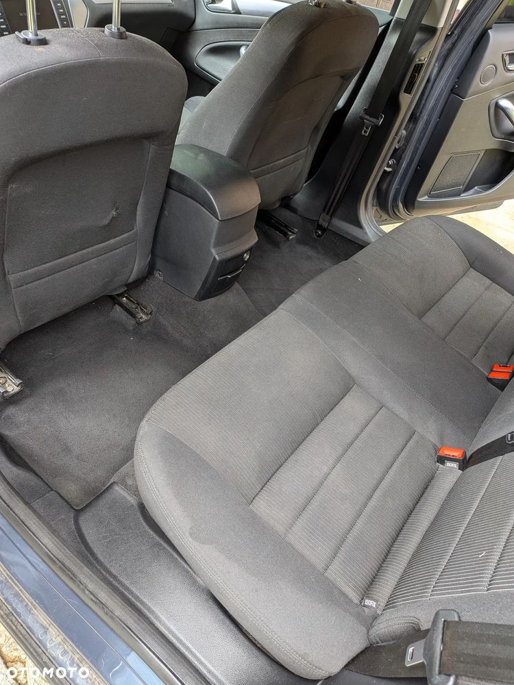 Ford Mondeo 2.0 TDCi Titanium - 9