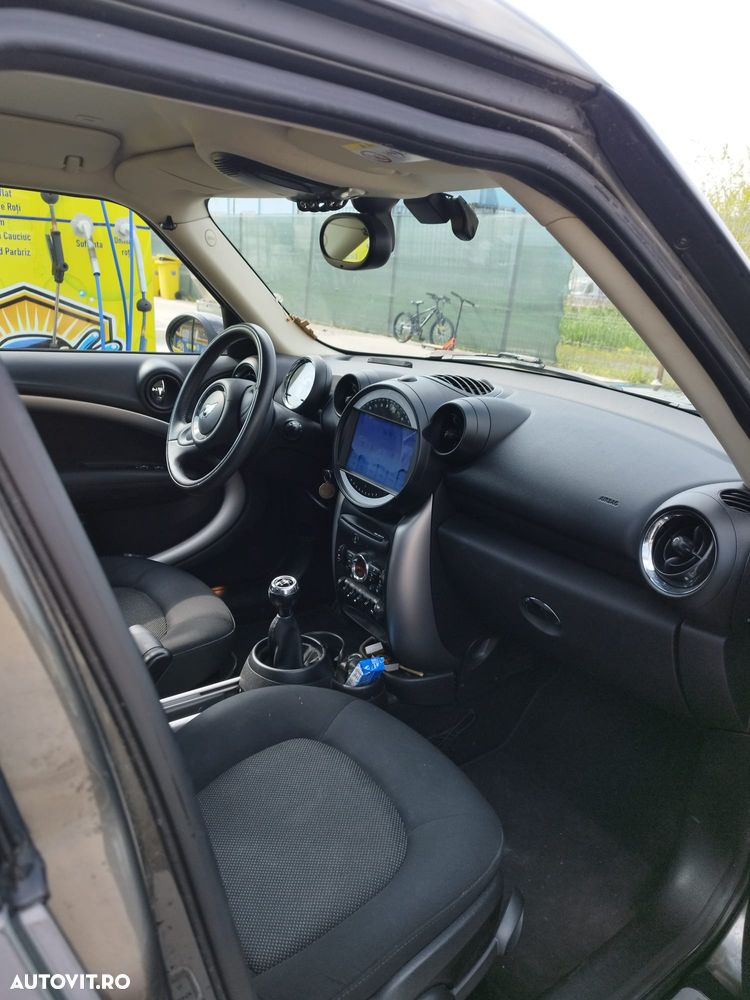 Mini Cooper Standard - 18