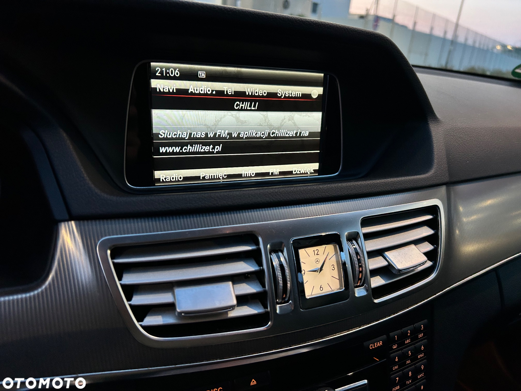 Mercedes-Benz Klasa E 250 BlueTEC 4-Matic Avantgarde - 19