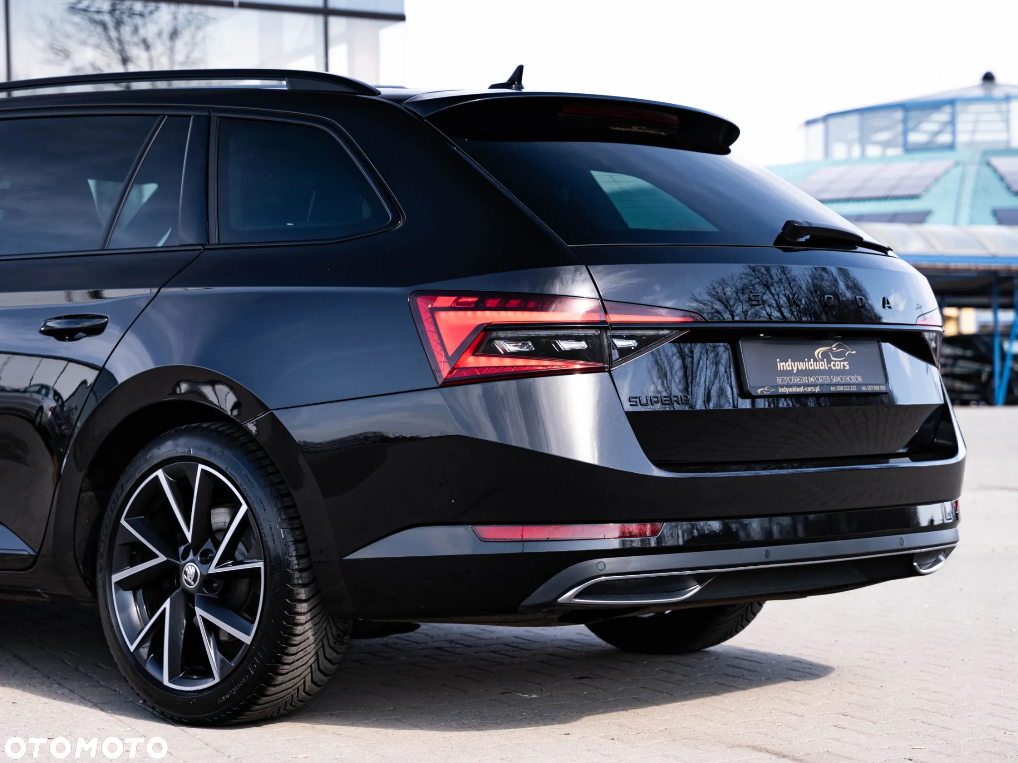 Skoda Superb 2.0 TDI DSG Sportline - 12