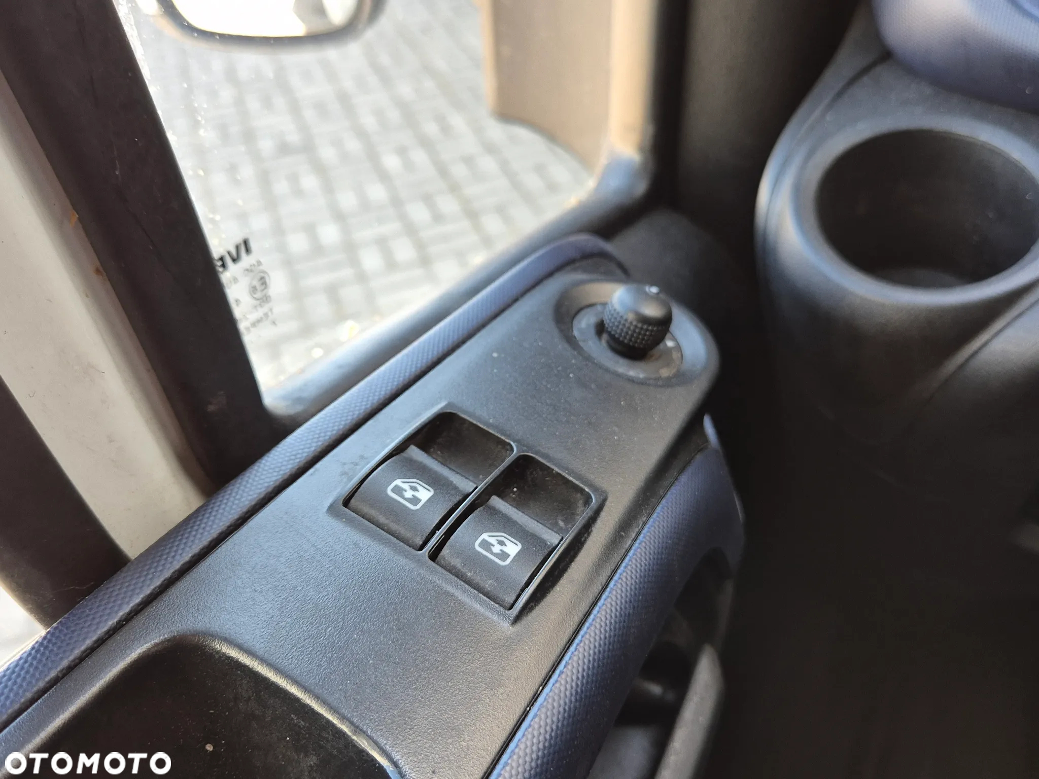 Iveco Daily 72C18 / 35C18 Hi-Matic 3.0HPi, Kontener 6,08m, Winda 1000KG - 9