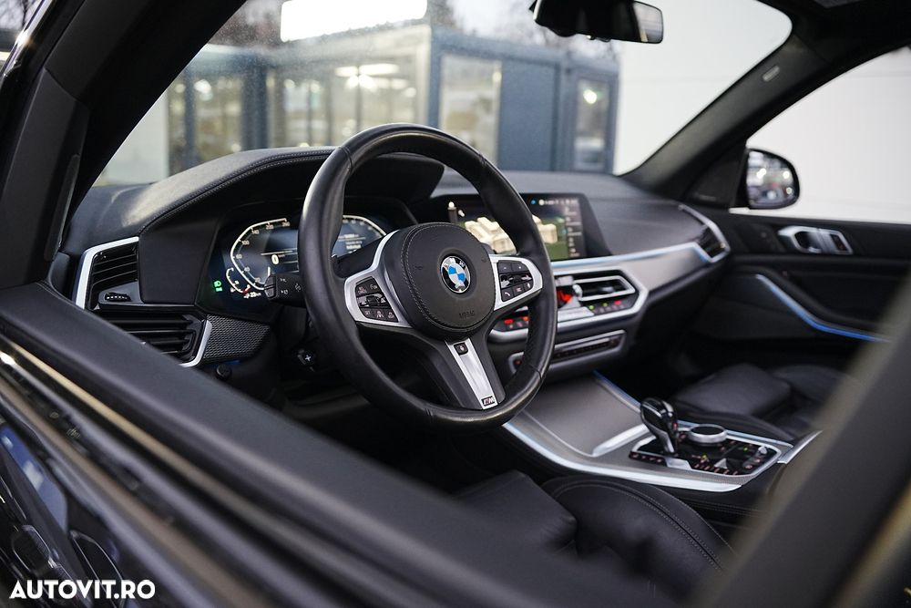 BMW X5 xDrive45e - 11