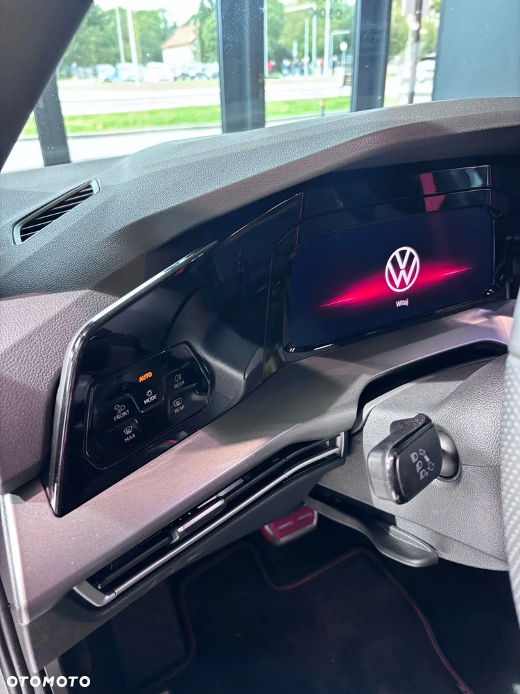 Volkswagen Golf - 15