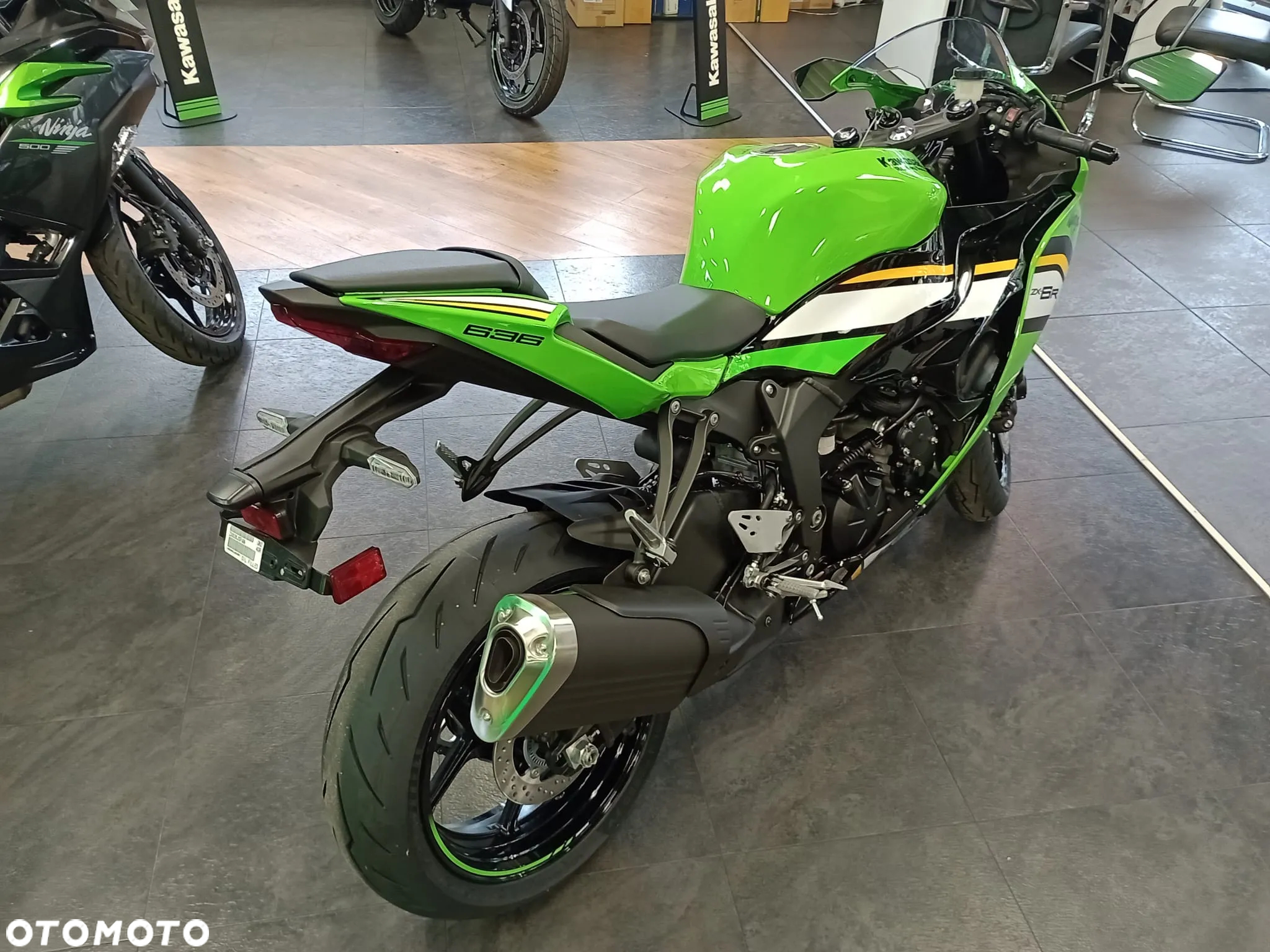 Kawasaki ZX - 11