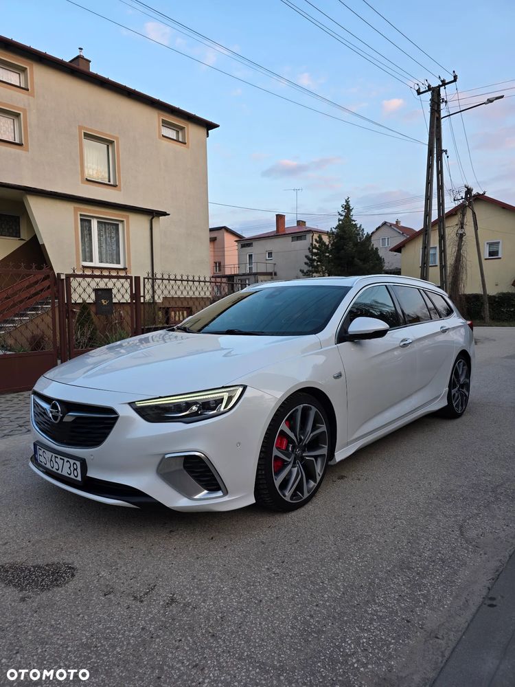 Opel Insignia 2.0 CDTI 4x4 GSi S&S - 4