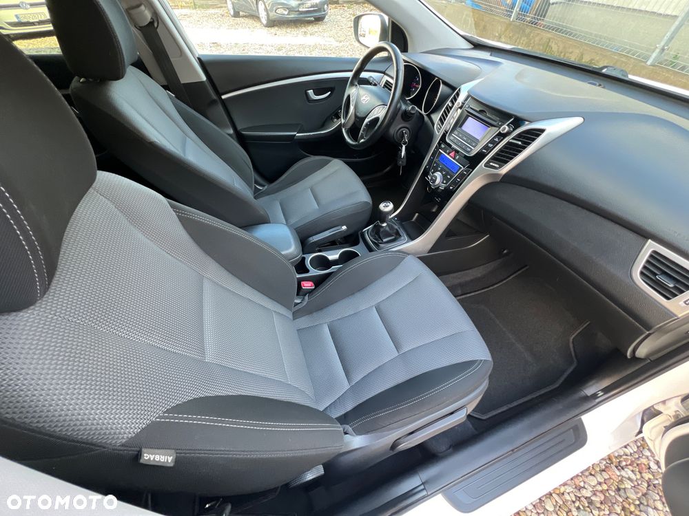 Hyundai i30 1.6 Style - 21