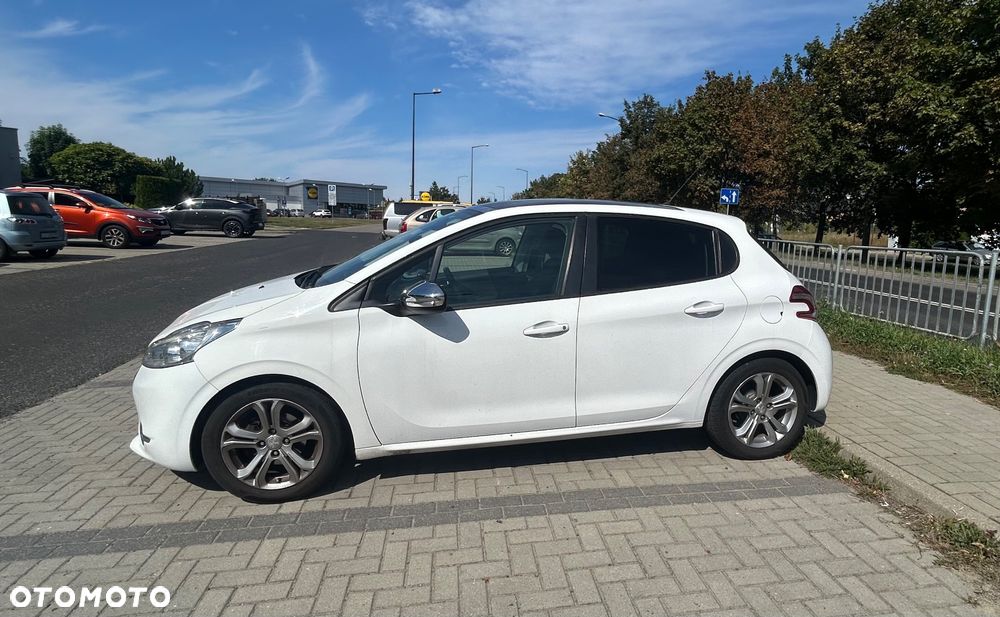Peugeot 208 1.2 PureTech Access - 1