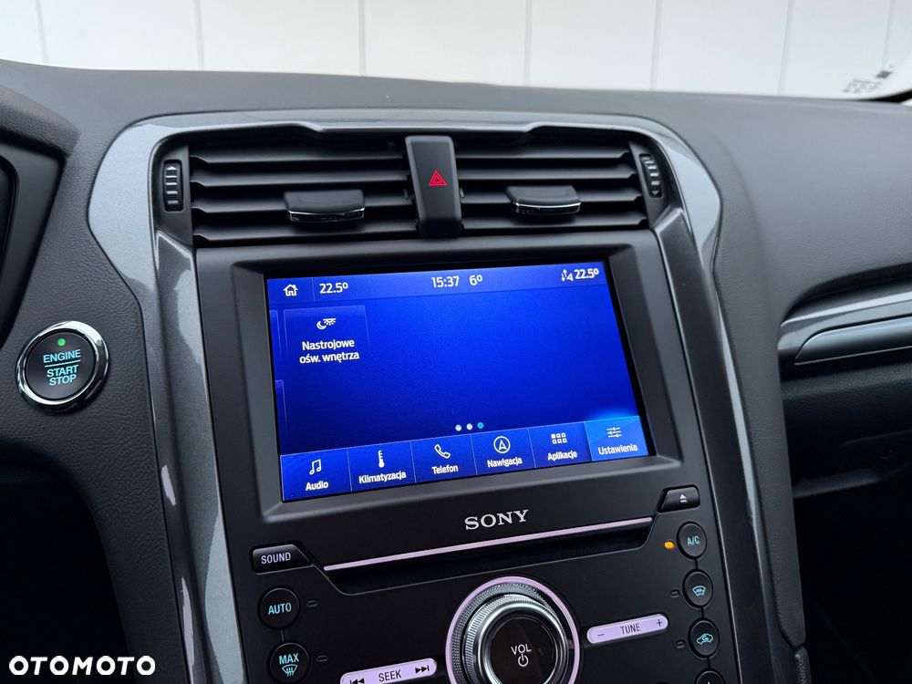 Ford Mondeo SW 2.0 Hybrid Titanium - 28