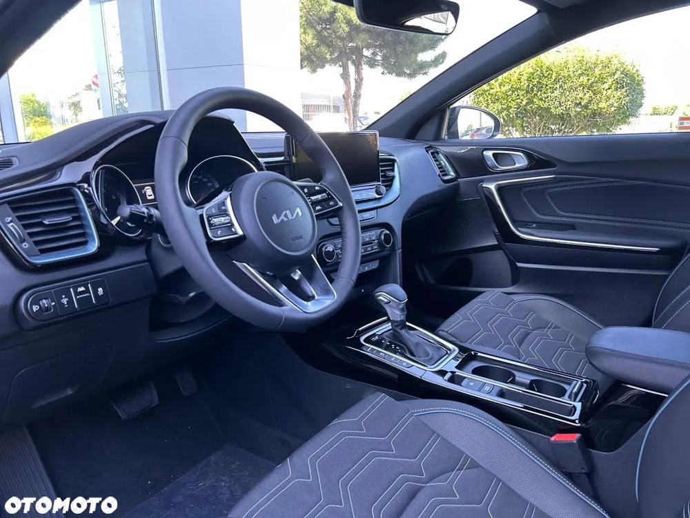 Kia XCeed 1.6 T-GDI Tribute DCT - 10