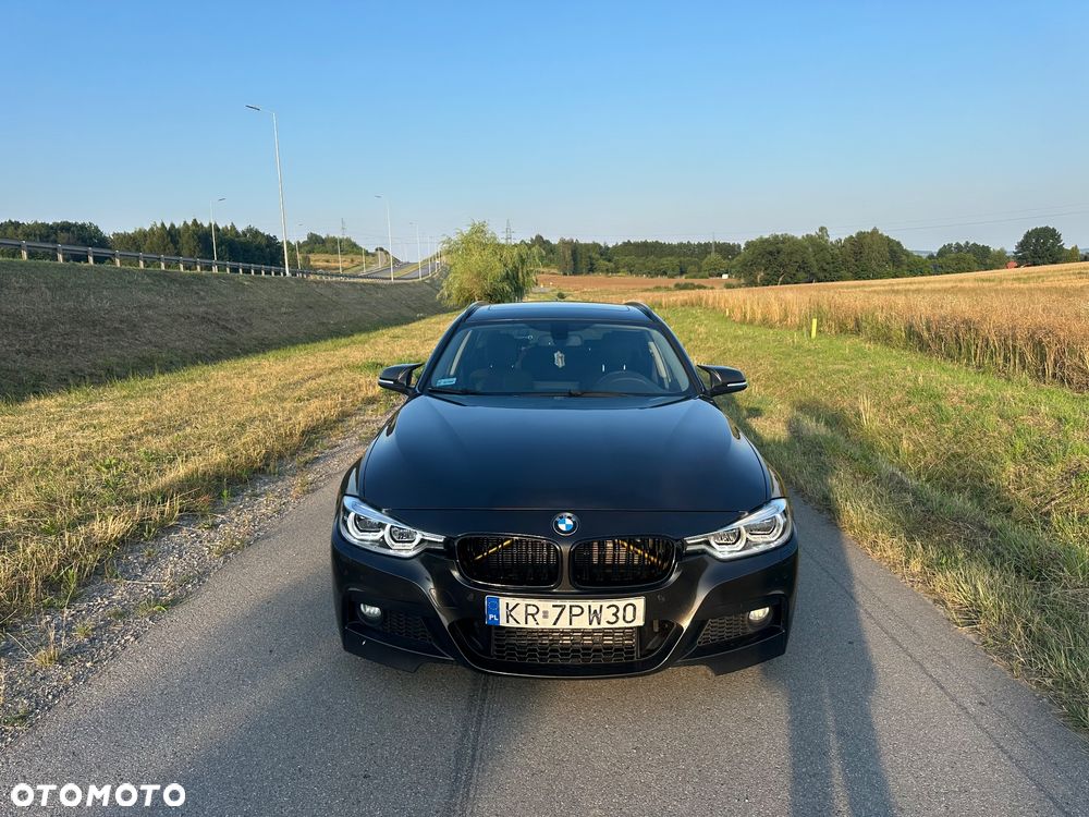 BMW Seria 3 320d M Sport - 3