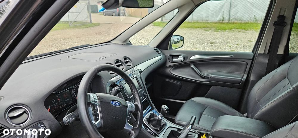 Ford Galaxy 2.0 TDCi Titanium - 17