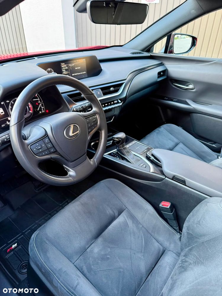 Lexus UX 200 GPF Business Edition 2WD - 18