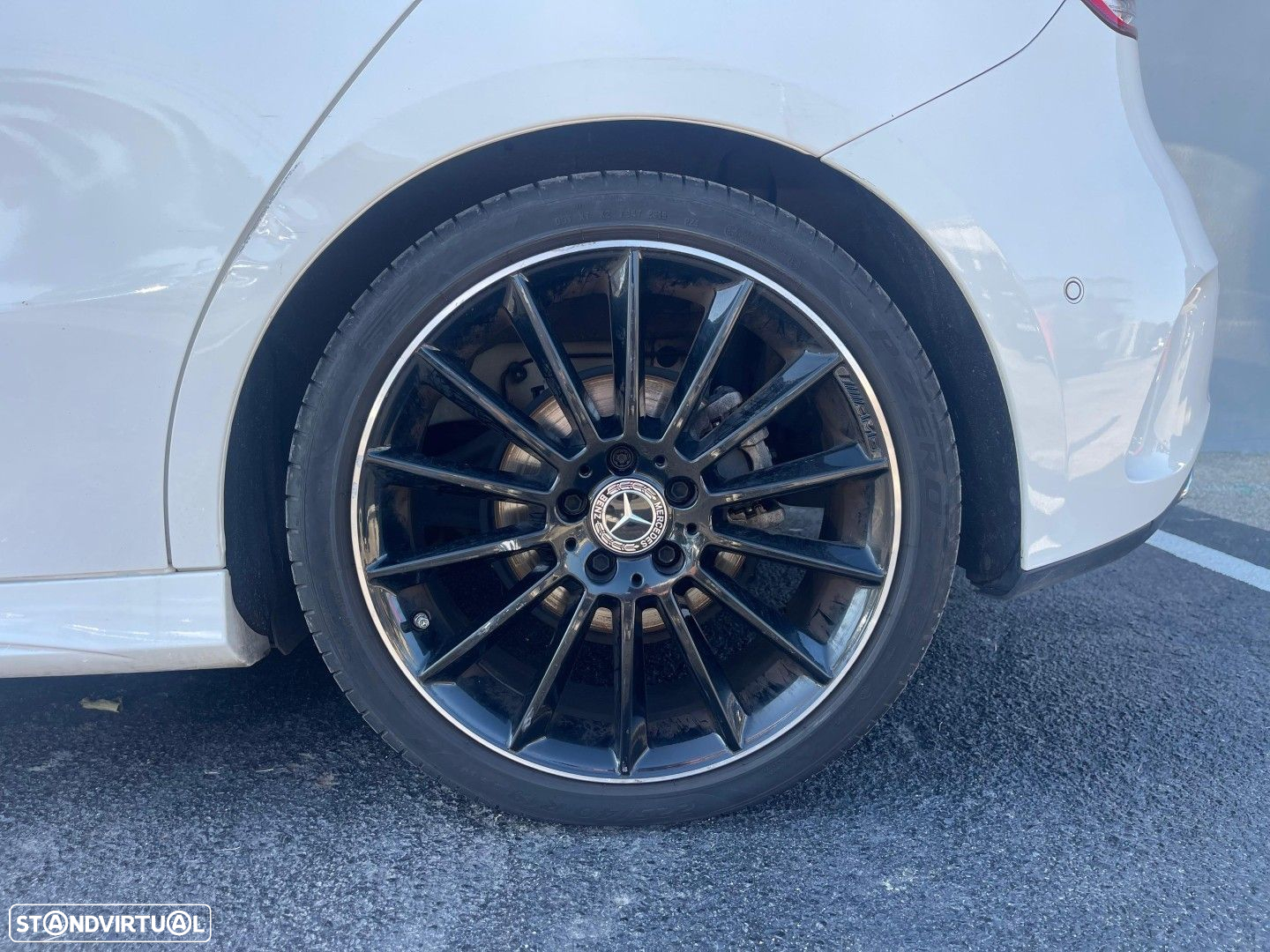 Mercedes-Benz A 180 7G-DCT AMG Line Advanced - 8