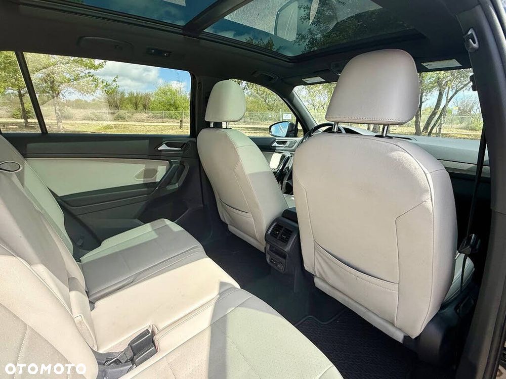 Volkswagen Tiguan - 16