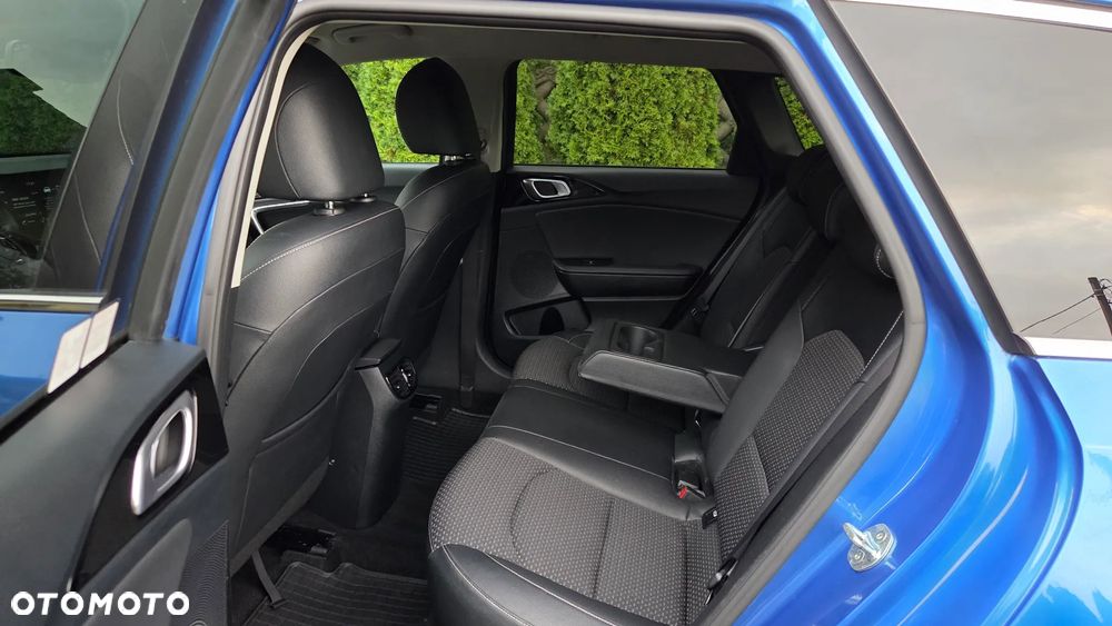 Kia Ceed 1.5 T-GDI L Business Line - 13