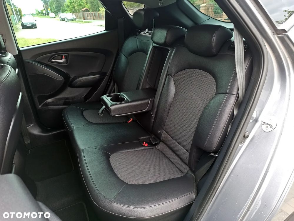Hyundai ix35 1.7 CRDi 2WD Fifa World Cup Edition - 21