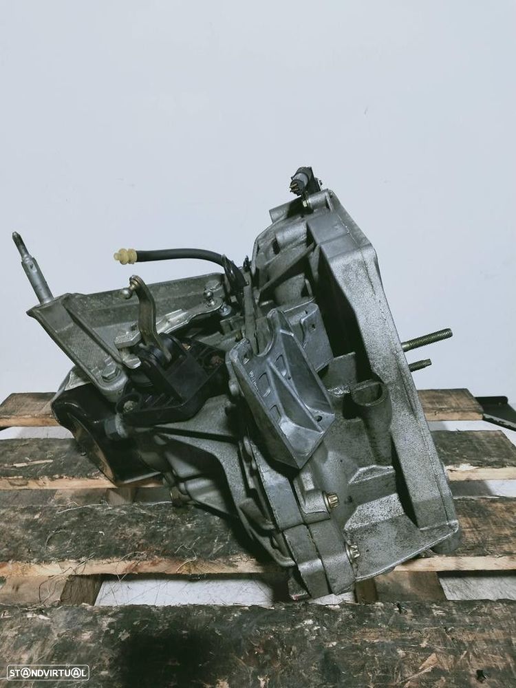 CAIXA VELOCIDADES RENAULT MEGANE II 2006 -JH3105 - 2