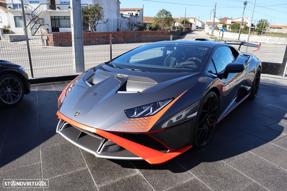 Lamborghini Huracán STO - 26