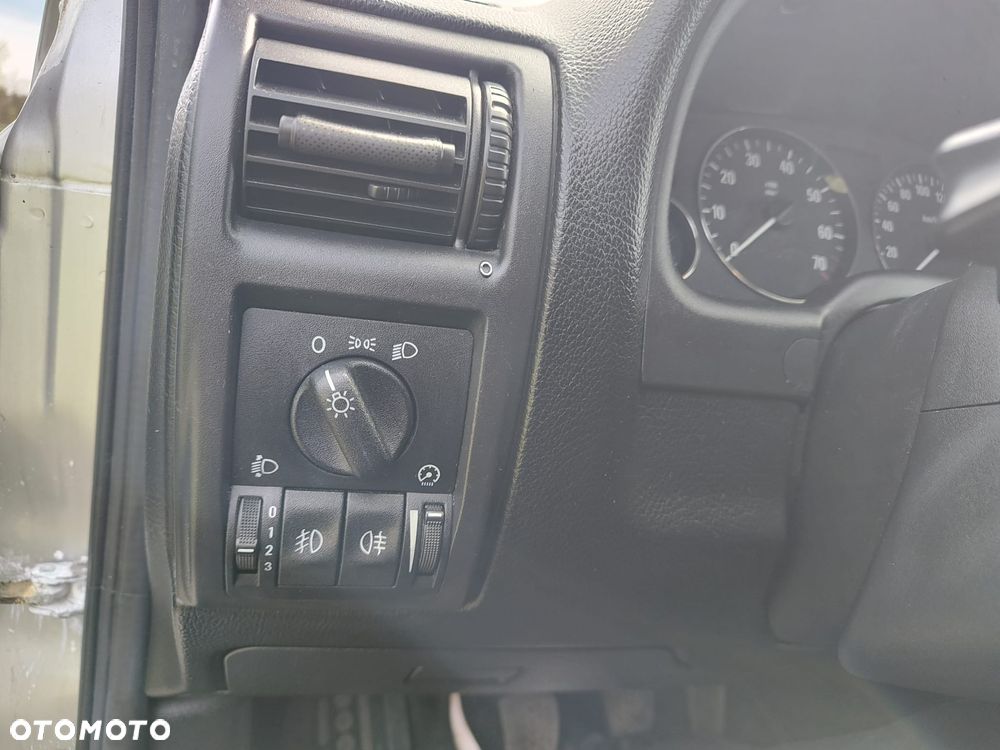 Opel Astra - 15