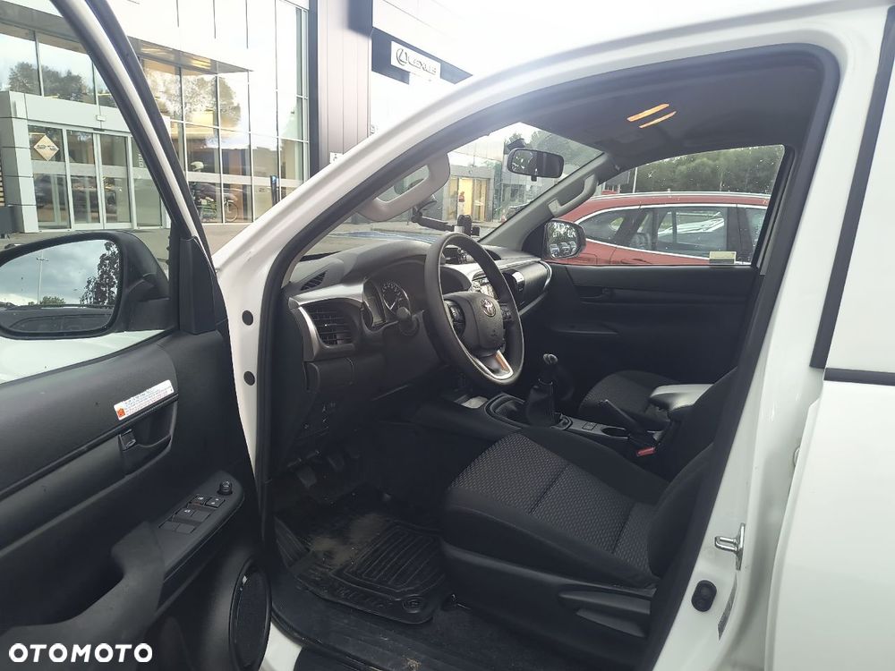 Toyota Hilux 2.4 D-4D Double Cab DL 4x4 - 21