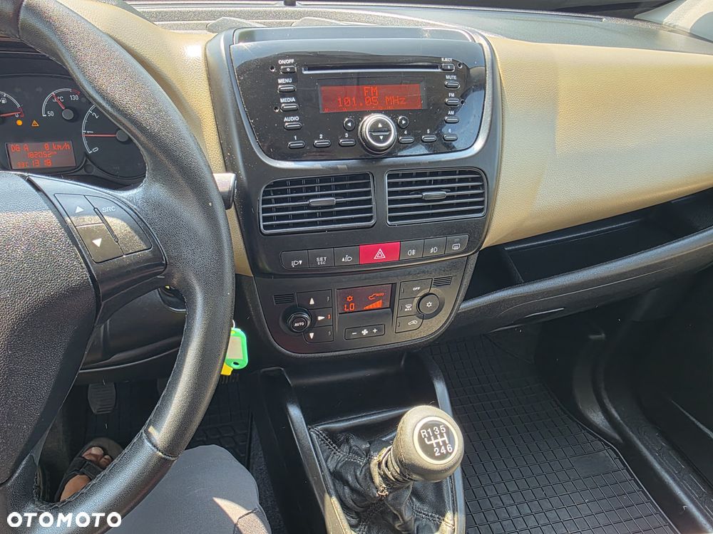Opel Combo 1.6 CDTI L1H2 Selection - 24