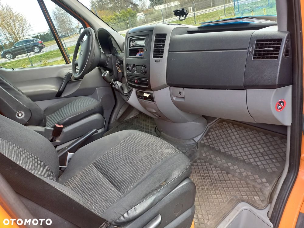 Mercedes-Benz SPRINTER - 10