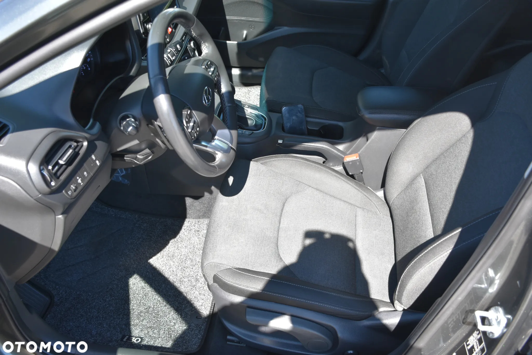 Hyundai i30 1.5 T-GDI 48V-Hybrid DCT EDITION 30 - 17