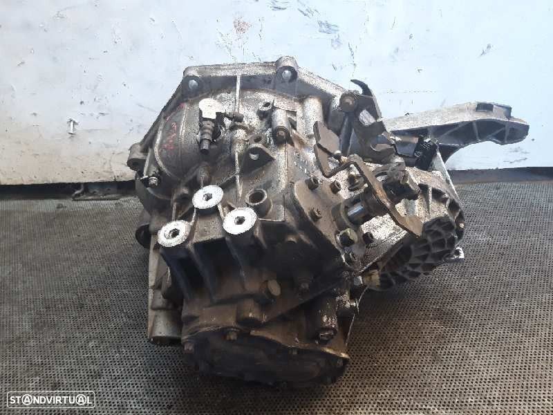 CAIXA VELOCIDADES OPEL ASTRA G FASTBACK 2001 -F23 - 2
