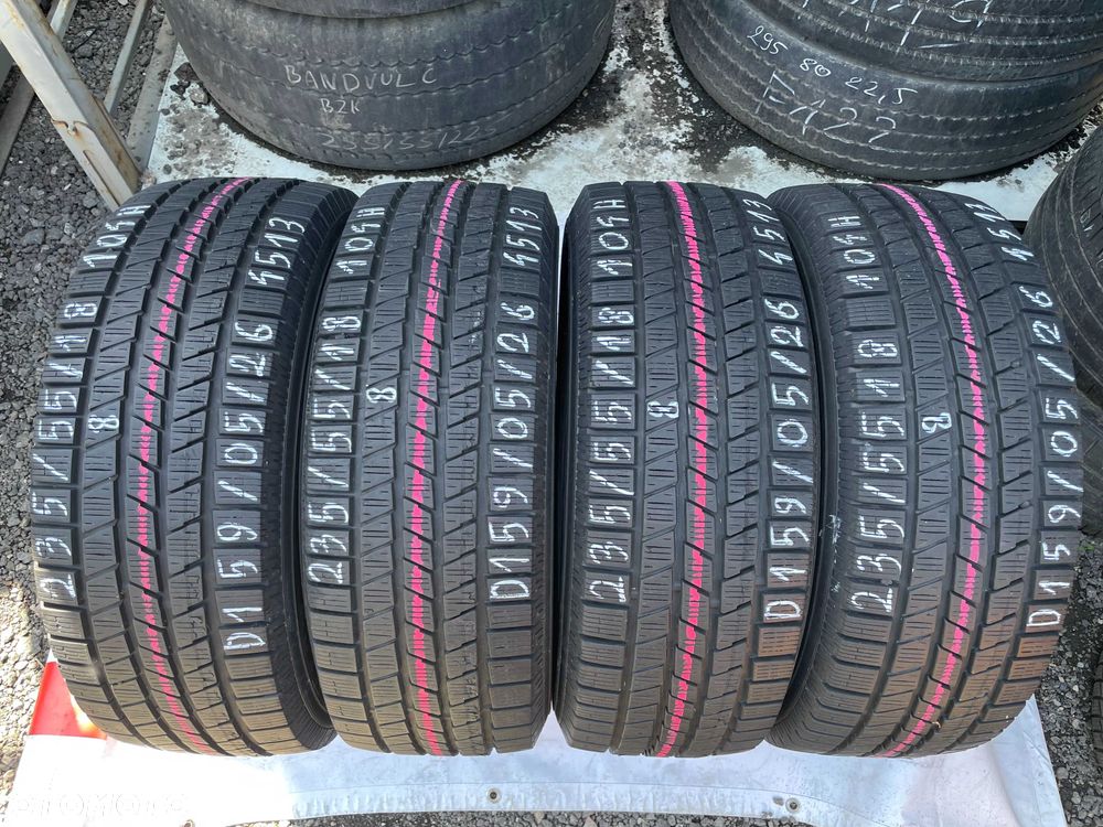 4szt. opony zimowe 235/55R18 104H Pirelli Scorpion Ice&Snow