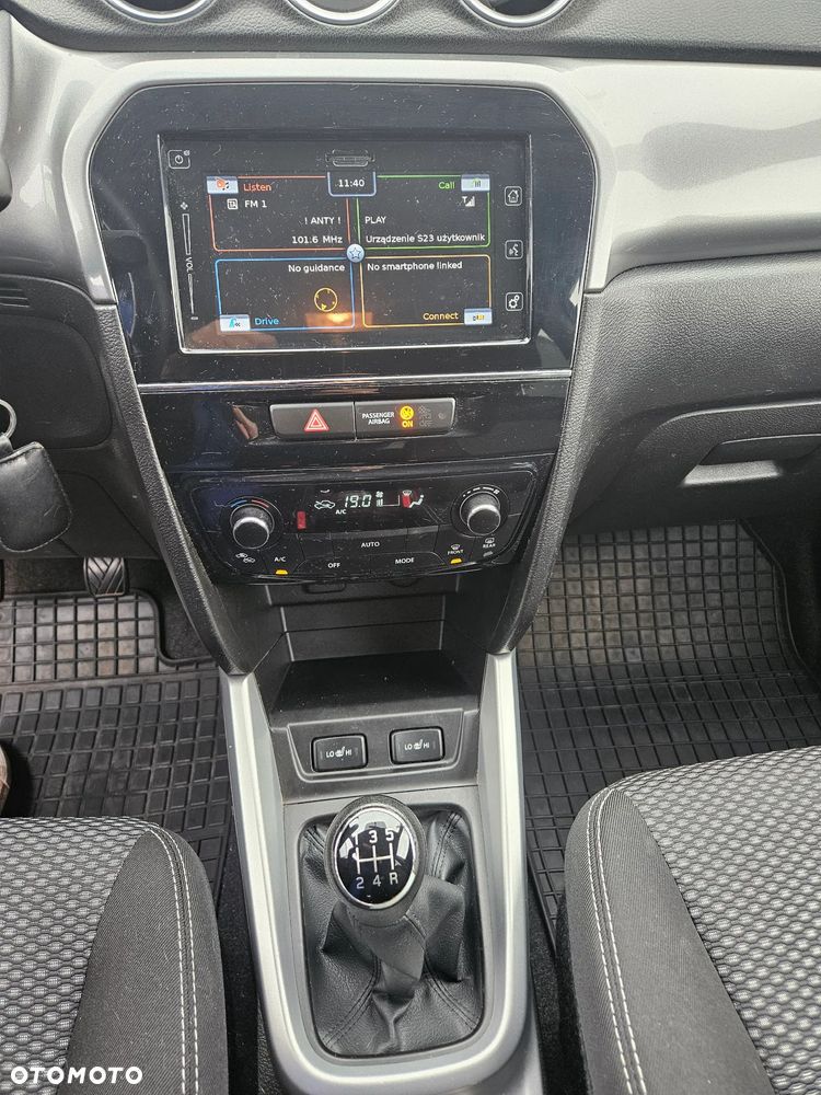 Suzuki Vitara - 16
