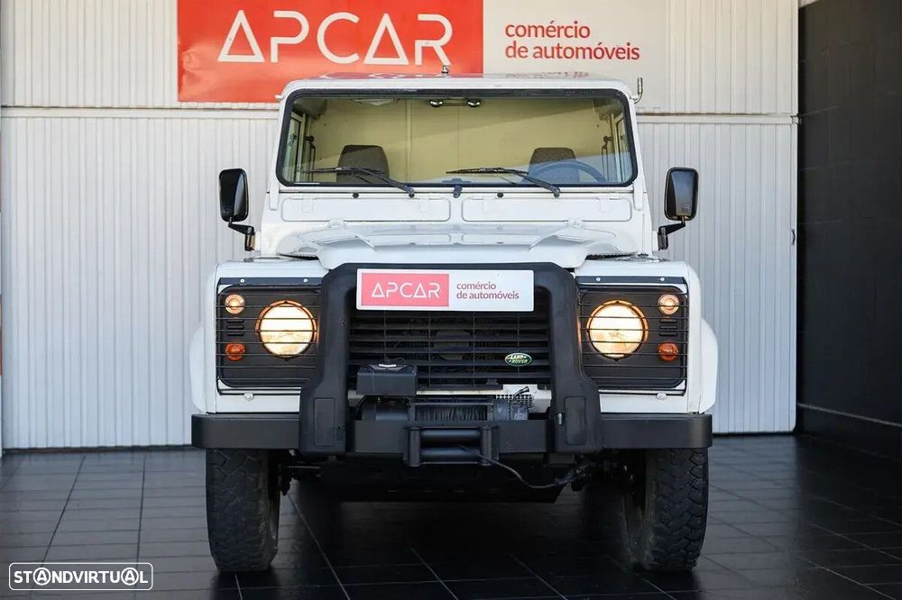 Land Rover Defender 90 2.5 Td5 E - 9