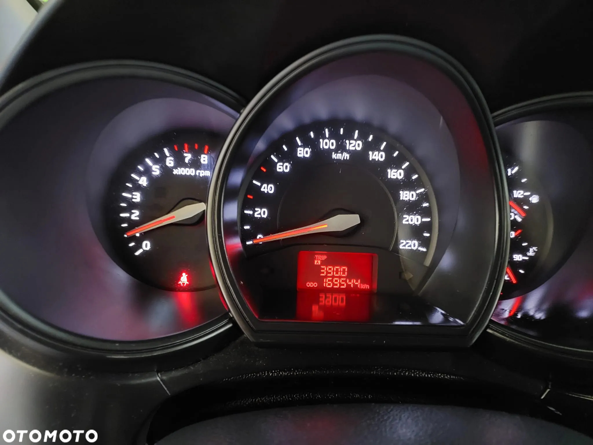 Kia Rio 1.2 M - 4