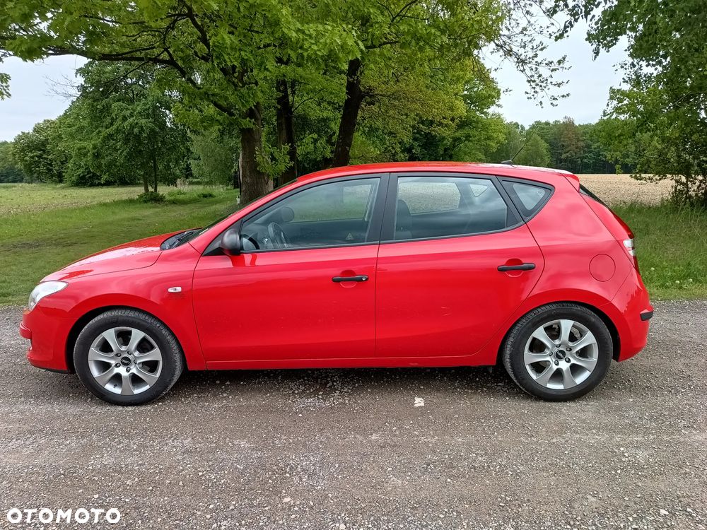 Hyundai i30 1.4 Blue Comfort - 15