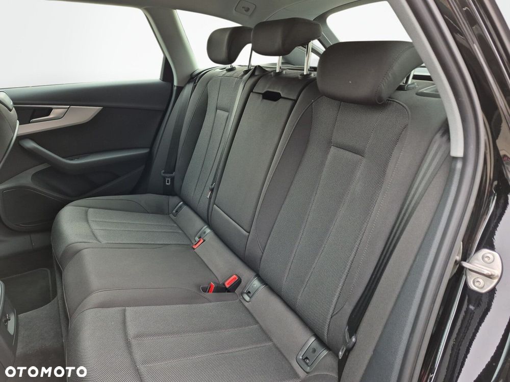 Audi A4 Avant - 35