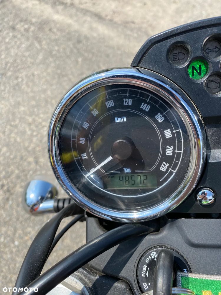 Moto Guzzi V7 - 9