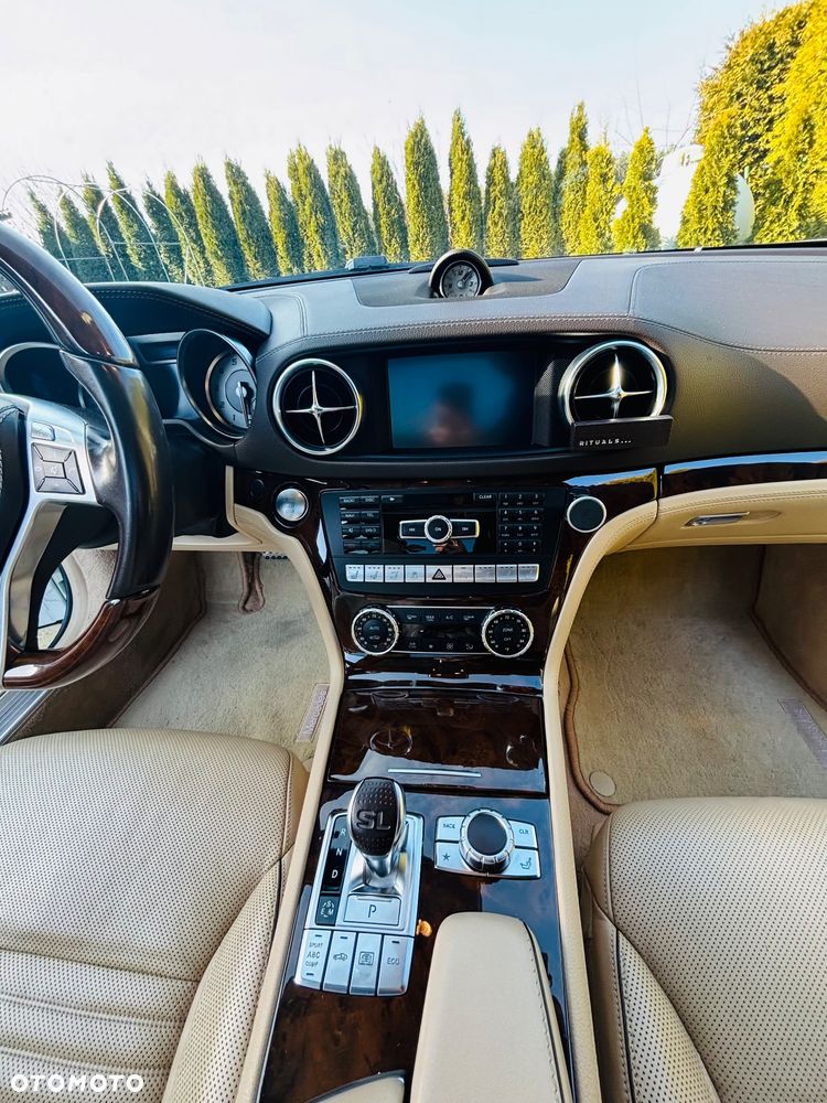 Mercedes-Benz SL 500 7G-TRONIC - 14