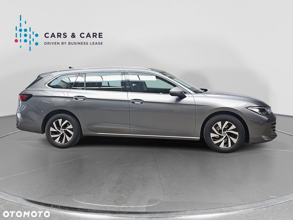 Volkswagen Passat - 7