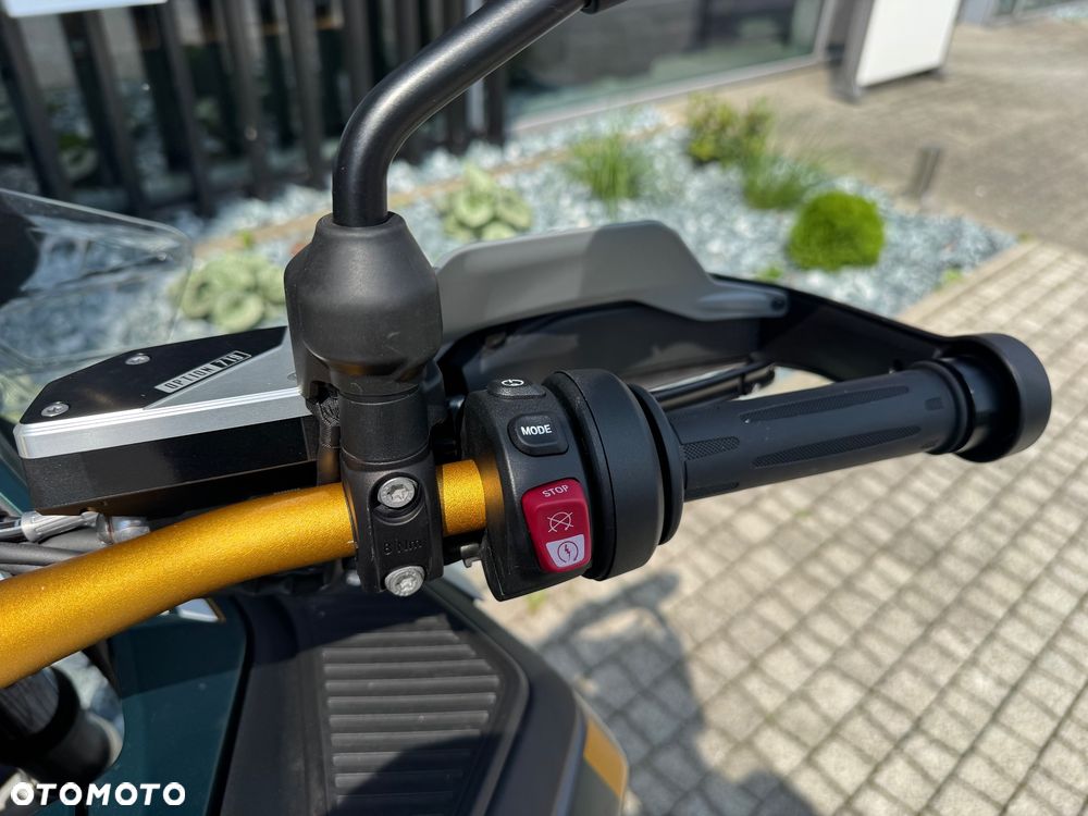 BMW Adventure - 6