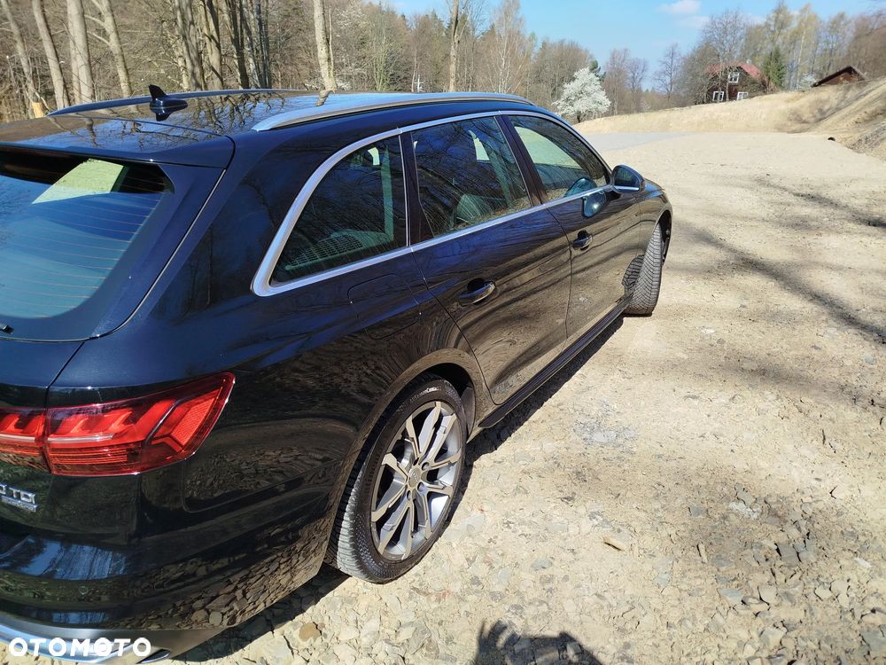 Audi A4 Avant 40 TDI Quattro Advanced S tronic - 4