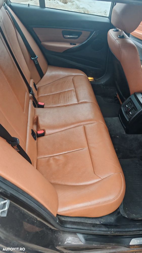 BMW Seria 3 318d Aut. Luxury Line - 11